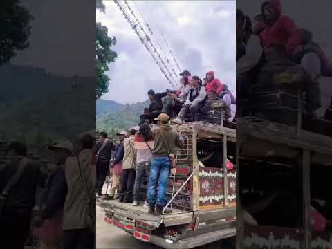 Viajando en chiva por Colombia,  esta vez desde Inzá Cauca #campo #chivas