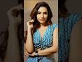 Bollywood Most Beautiful Actress Navina Bole She Is Beautiful Family