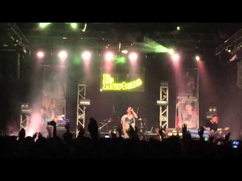 Supper Moment- 幸福之歌  《Stand For Something  Hong Kong 2015》