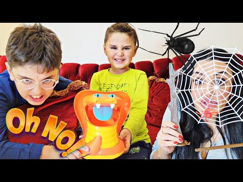 EFE VE EMİR İLE İLGİNÇ YURTDIŞI KUTU OYUNLARINI DENİYORUZ ?!