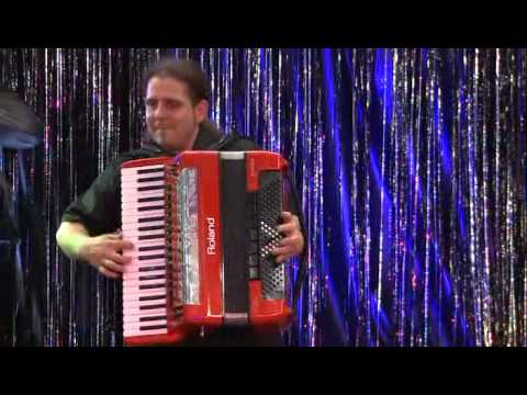 Roland FR-8x bei Mister Music mit Ralf Penz