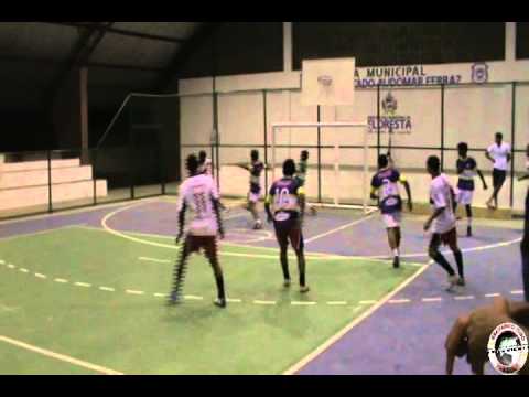 Fabinho Gol e Passe de Letra para Cirilo marcar contra o Compare