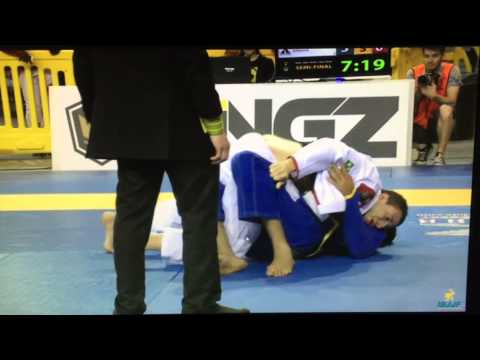Leo Nogueira vs Diogo Almeida Pan AMS 2015  IBJJF - Jiu Jitsu Championship 2015