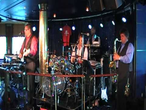 JUNIX Höga berg djupa hav.