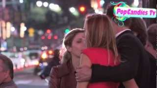 Ким Рейвер на премьере фильма "Охотники на гангстеров"