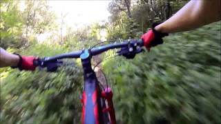 preview picture of video 'Descente VTT Saint Chinian 2 !'