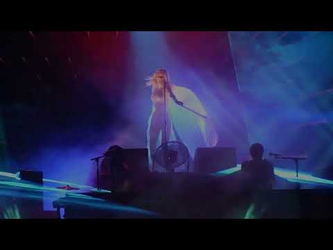 Royksopp - Monument (featuring Jonna Lee) (Live)