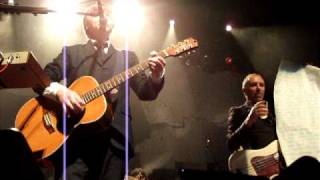 Crowded House &quot;Tombstone&quot; Live at Warfield