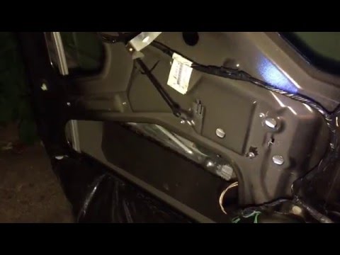 1999 Mercedes Benz ML320 Electric Window regulator how it works inside the door