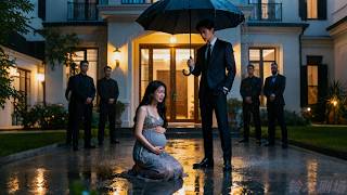 De dominante CEO denkt ten onrechte dat zijn vrouw zijn geliefde heeft vermoord en straft haar door haar in de regen te laten knielen en zich te laten verontschuldigen. Wat hij niet weet, is dat ze drie maanden zwanger is. Pas als hij het bloed ziet stromen, beseft hij het te laat.#CinderellaCEO #Vrouw-achter-misdaad-aan-het-veld #Sadomas #VijftienJaarVerlorenLiefde