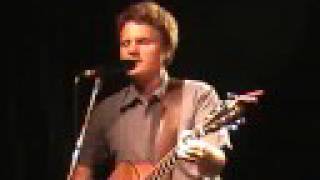 Figure Of Eight [2004-06-24]