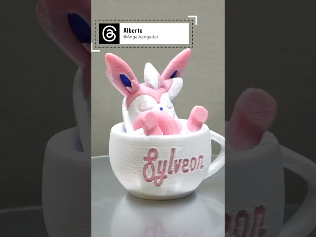Vídeo relacionado con Elbenwald taza en diseño 3D para fans de Pokémon - diseño Eevee - 9 x 9 x 13 cm - 400 ml - cerámica - marrón