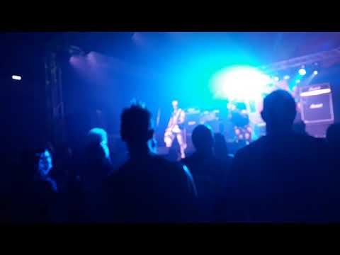 THE KINGCROWS live at Rebellion