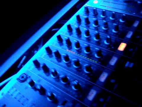 A NIGHT AT ZURI KNOKKE - PHILL DA CUNHA  - " Feel what u want" (Kristine W 2009)