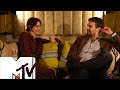 Insurgent: SHAILENE WOODLEY and Theo James Play.