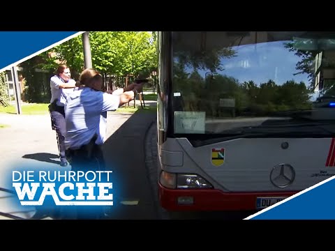 Einsatz auf der Straße: Geiselnehmer kidnappen Bus! | Die Ruhrpottwache | SAT.1