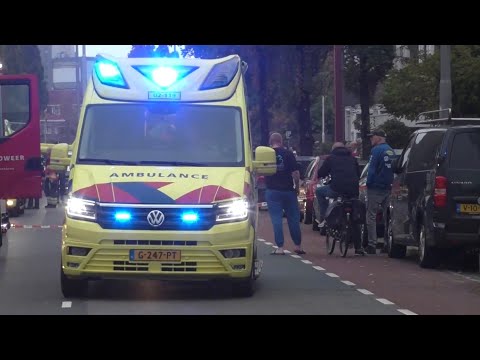 Ambulance 02-119 met spoed vanaf Steekpartij Leeuwarden