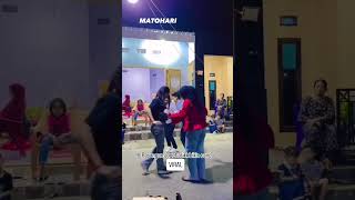 Download lagu RANTAU DEN PAJAUAH REMIX[[#short #laguviral #trending #liriklagu#shortsfeed#beranda#jogetwakatobi mp3