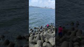 Download lagu Marine drive Beach 💙🌊 Mumbai Maharashtra ☃️💥 mp3 Download lagu Marine drive Beach 💙🌊 Mumbai Maharashtra ☃️💥 mp3