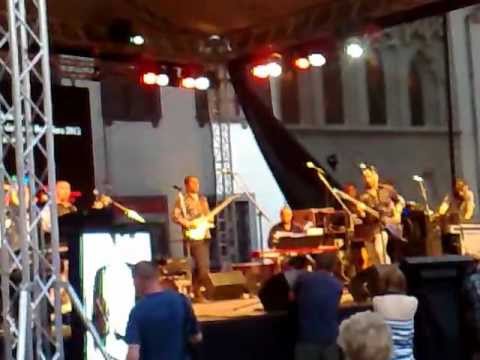 Tribute to Jaro Filip - Ten co hraval s Dezom