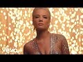 Videoklip Halsey - Alone (ft. Big Sean & Stefflon Don)  s textom piesne