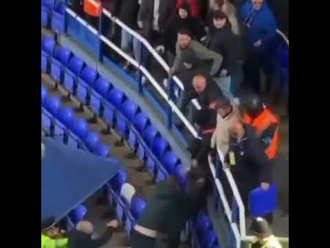 Troubles in terraces between Birmingham v Millwall 23.04.2022