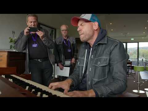 Lutz Krajenski im Hammond Nostalgie Club beim Tastenfestival 2022