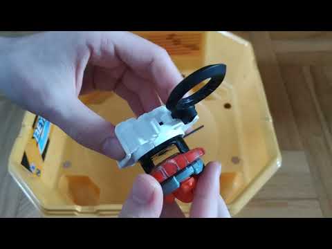 BEYBLADE BURST tutorial. How to assemble and launch a beyblade?