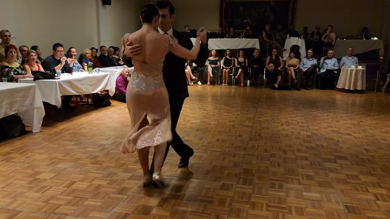 Argentine tango: Iakof Shonsky & Marianella Michaud - Loca
