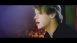Austin Jones - Something's Gotta Give (All Time Low Cover)