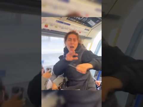 Carterista Intenta Robar Bolso, Pero Se Arrepiente al Instante