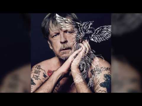 Renaud : son ex-femme se confie sur son addiction à l’alcool