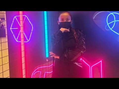 Jennibe Performing "Hello B*tches by CL of 2ne1 at KPOP ON DANCE FEST CosmoXSpotify 10.01.22
