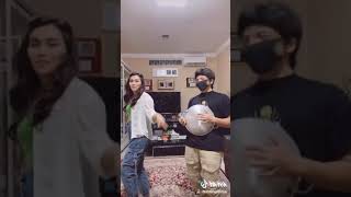 Download lagu tiktok Atta Ayu tingting - akang gendang mp3 Download lagu tiktok Atta Ayu tingting - akang gendang mp3
