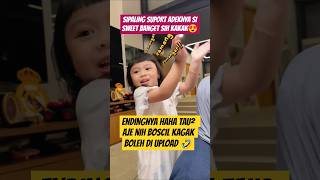 Download lagu look at how ameena encourages her little sister who is filming🥰 #ameena #azuraatta #aurelhermansyah mp3 Download lagu look at how ameena encourages her little sister who is filming🥰 #ameena #azuraatta #aurelhermansyah mp3