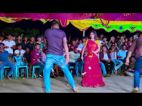 Biye Barir Uradura Nach | Iskaponer Bibi Ami | Bangla Wedding Dance Performance | Megla Dance 2025