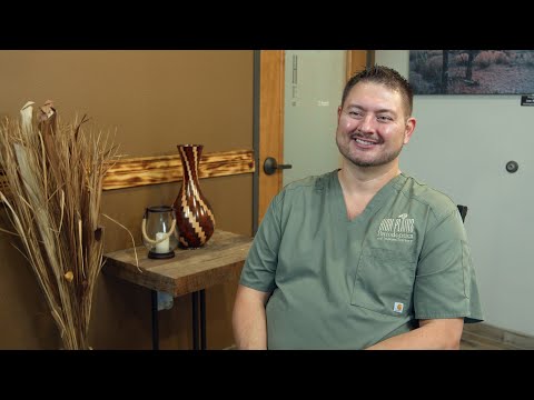 Doctor J. Dylan Everett on Wisdom Teeth Removal an IV Surgery - Lubbock, Texas