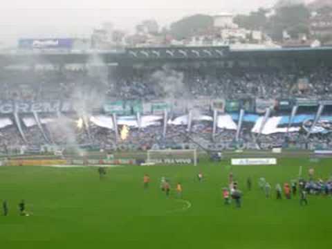 "Bandeira Geral Do Grêmio" Barra: Geral do Grêmio • Club: Grêmio