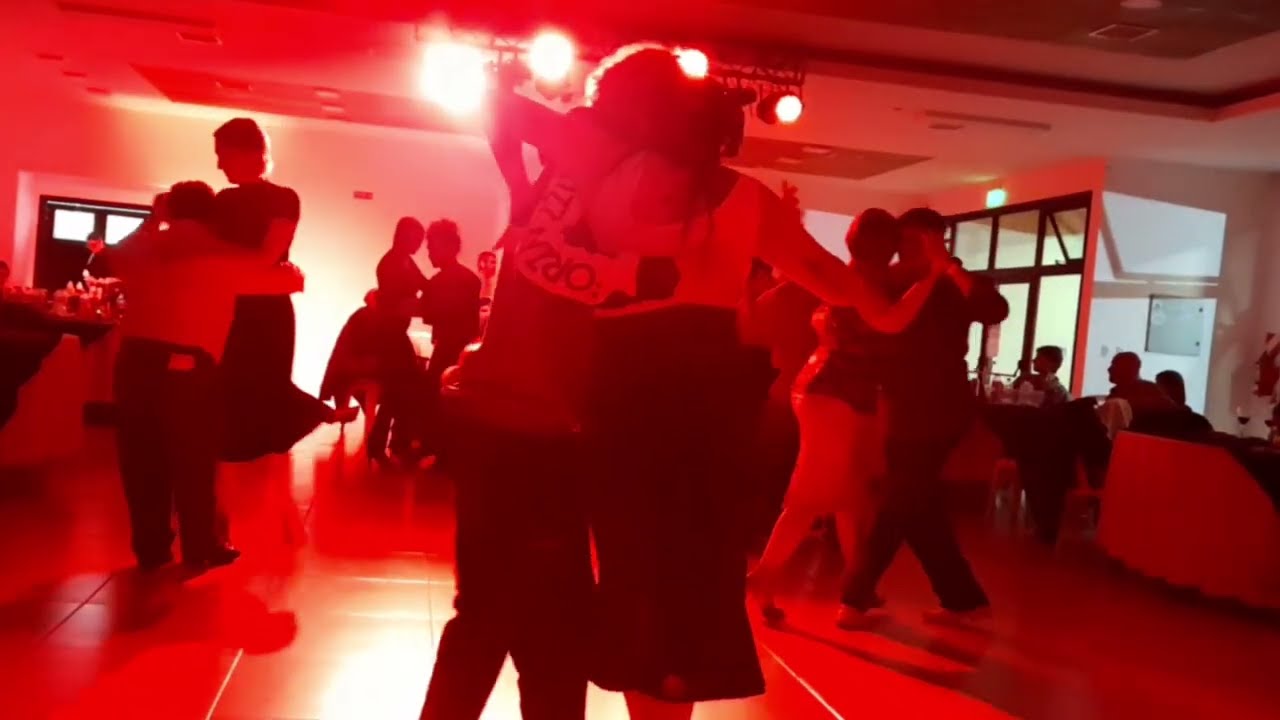 04/08/23✨️Milonga La Popular/Ushuaia. Juan D'Arienzo "Loca" TDJ Aldo Orrego 🎧