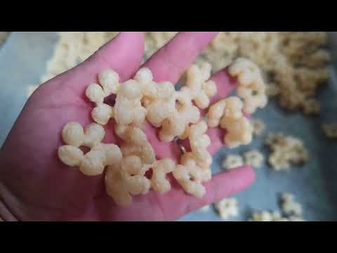 How to get corn snacks from food extruder machine?