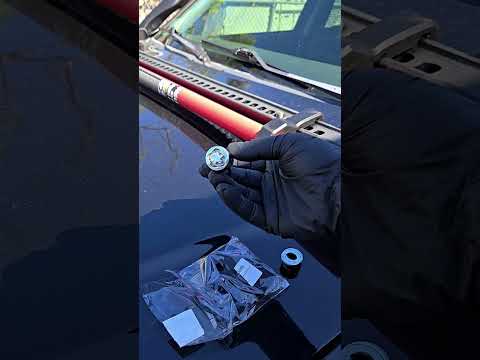 Installing a Hi lift jack on the hood of a 1999 CR-V #cartips #mechanic #overlanding #camper