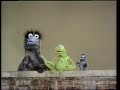 Classic Sesame Street Kermit Explains Little And Big HQ
