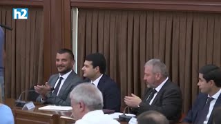 Ծափահարում են, շնորհավորում, իսկ նա տեղից չի շարժվում: Լրաբեր - 22.07.2024