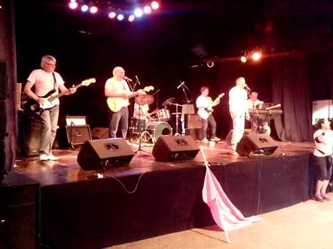 Querida. Grupo Holem