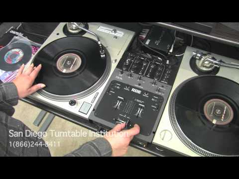 BASIC SCRATCHING TECHNIQUES: "forward scratch" & "stab" w/ dj pnutz (2)
