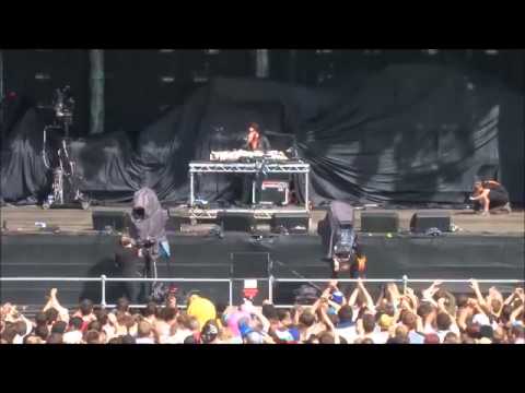 Beardyman - Main Stage - Bestival 2011