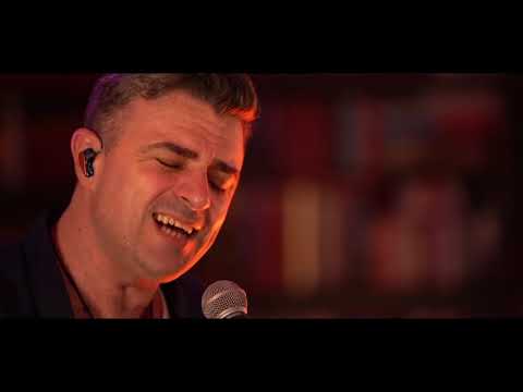 VUNK - De azi incep sa te uit (Live din sufragerie)