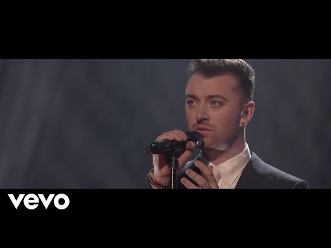 Sam Smith - Writing's On The Wall (Live On The Graham Norton Show)