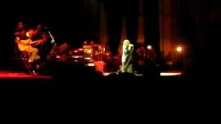 CESARIA EVORA- LIGEREZA SALA KONGRESOWA WARSZAWA 19.06.2011