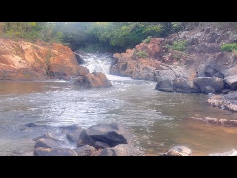 Saindo da BR381 acessando estrada de Terra até a Cachoeira do Banho e acessando a BR265 até Nepomuce